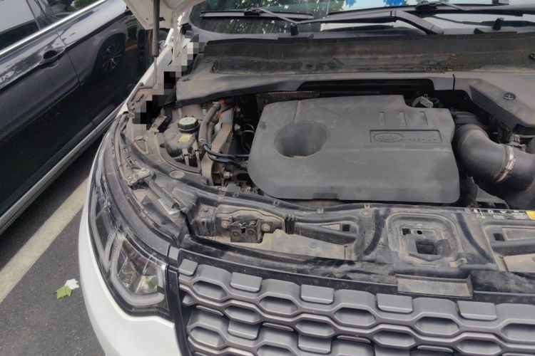 Used Land Rover Discovery Sport New Energy 2022 P300e Performance Tech Edition Engine Bay Right