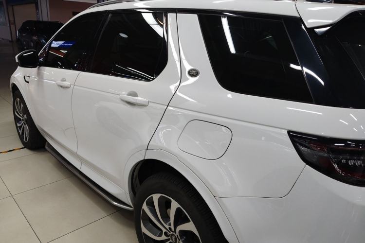 Used Land Rover Discovery Sport New Energy 2022 Facelifted P300e Plug-in Hybrid Electric Version Exterior 3