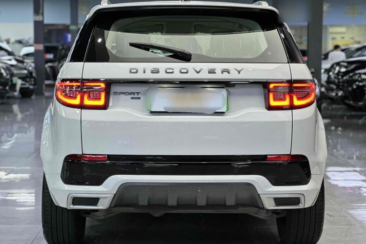 Used Land Rover Discovery Sport New Energy 2022 Facelifted P300e Plug-in Hybrid Electric Version Exterior 7