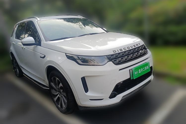 Used Land Rover Discovery Sport New Energy 2022 P300e Performance Tech Edition Front Right 45 Deg