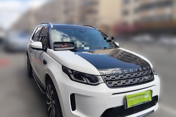 Used Land Rover Discovery Sport New Energy 2022 Facelifted P300e Plug-in Hybrid Electric Version Front Right 45 Deg