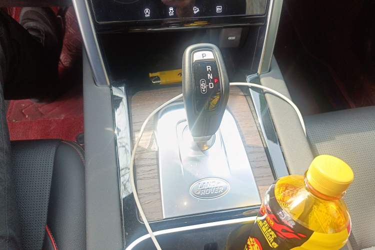 Used Land Rover Discovery Sport New Energy 2022 Facelifted P300e Plug-in Hybrid Electric Version Gear Lever