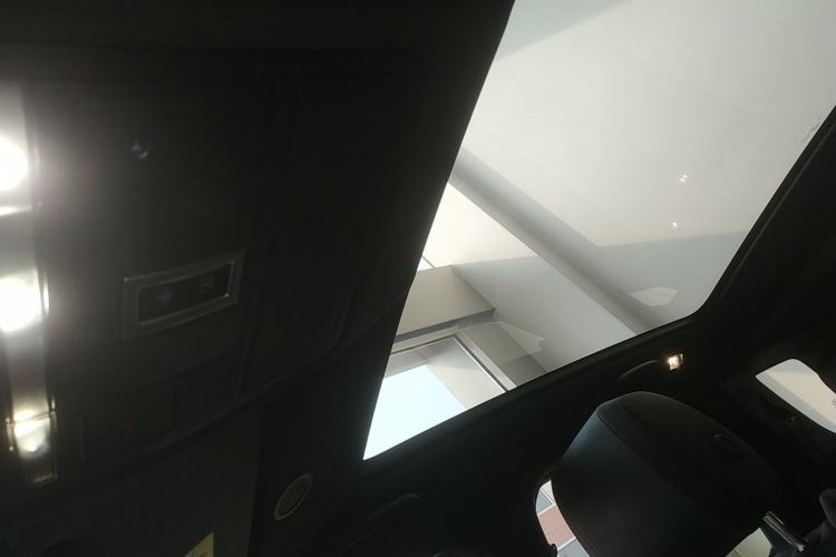 Used Land Rover Discovery Sport New Energy 2022 Facelifted P300e Plug-in Hybrid Electric Version Headliner
