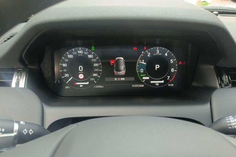 Used Land Rover Discovery Sport New Energy 2022 P300e Performance Tech Edition Instrument Cluster