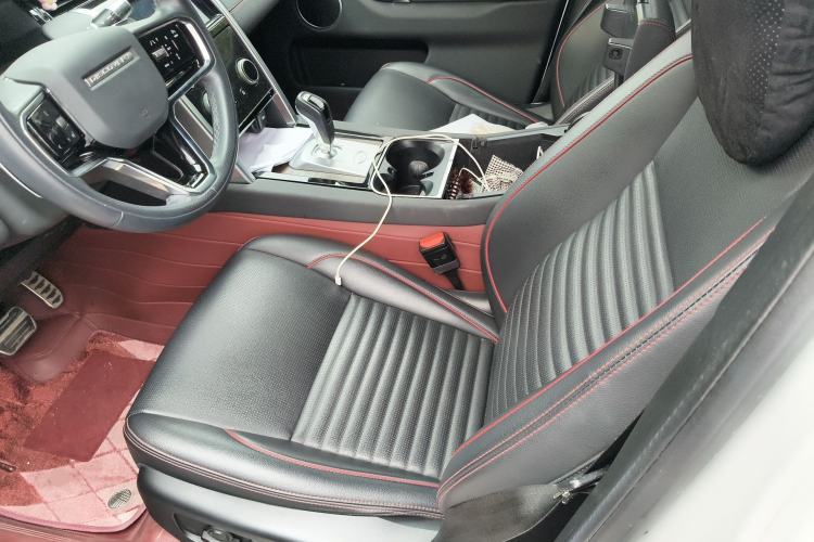 Used Land Rover Discovery Sport New Energy 2022 P300e Performance Tech Edition Left Front Seat