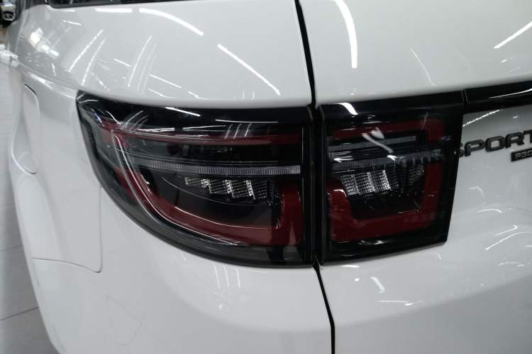 Used Land Rover Discovery Sport New Energy 2022 Facelifted P300e Plug-in Hybrid Electric Version Left Rear Taillight