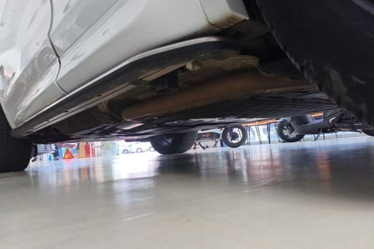 Used Land Rover Discovery Sport New Energy 2022 Facelifted P300e Plug-in Hybrid Electric Version Left Side Sill