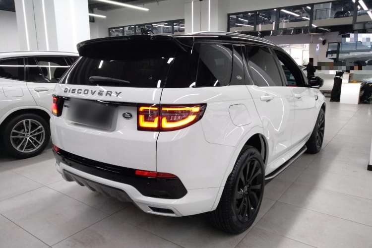 Used Land Rover Discovery Sport New Energy 2022 Facelifted P300e Plug-in Hybrid Electric Version Rear Right 45 Deg