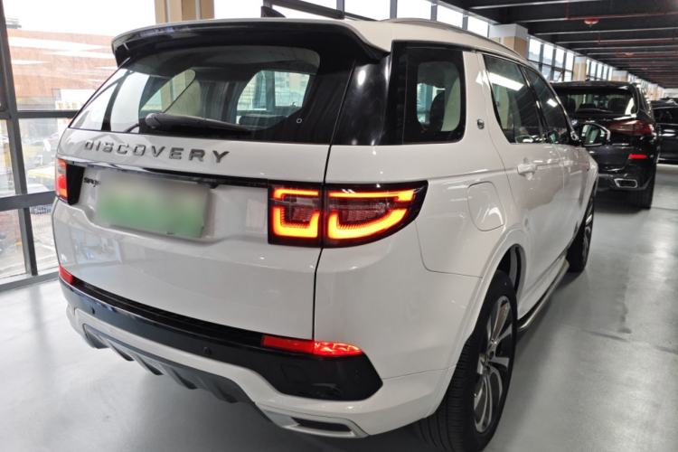 Used Land Rover Discovery Sport New Energy 2022 Facelifted P300e Plug-in Hybrid Electric Version Rear Right 45 Deg
