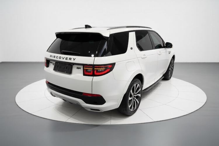 Used Land Rover Discovery Sport New Energy 2022 Facelifted P300e Plug-in Hybrid Electric Version Rear Right 45 Deg