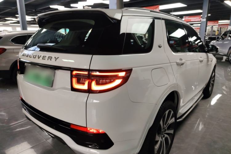 Used Land Rover Discovery Sport New Energy 2022 Facelifted P300e Plug-in Hybrid Electric Version Rear Right 45 Deg
