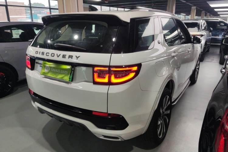 Used Land Rover Discovery Sport New Energy 2022 Facelifted P300e Plug-in Hybrid Electric Version Rear Right 45 Deg