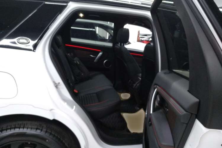 Used Land Rover Discovery Sport New Energy 2022 Facelifted P300e Plug-in Hybrid Electric Version Right Rear Seat