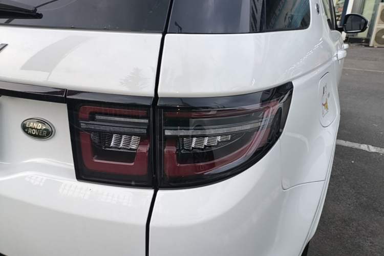 Used Land Rover Discovery Sport New Energy 2022 P300e Performance Tech Edition Right Rear Taillight
