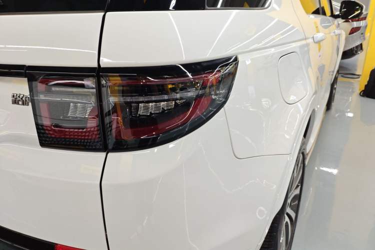 Used Land Rover Discovery Sport New Energy 2022 Facelifted P300e Plug-in Hybrid Electric Version Right Rear Taillight