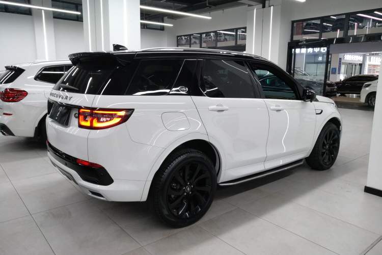 Used Land Rover Discovery Sport New Energy 2022 Facelifted P300e Plug-in Hybrid Electric Version Right Side