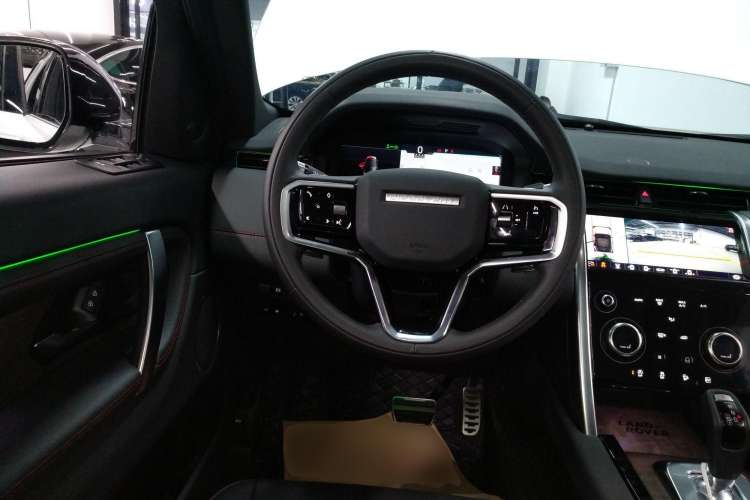 Used Land Rover Discovery Sport New Energy 2022 Facelifted P300e Plug-in Hybrid Electric Version Steering Wheel