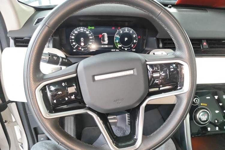 Used Land Rover Discovery Sport New Energy 2022 Facelifted P300e Plug-in Hybrid Electric Version Steering Wheel