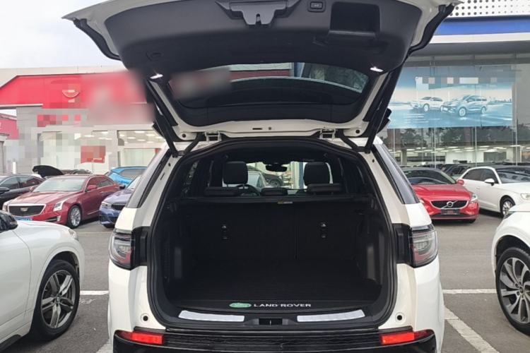 Used Land Rover Discovery Sport New Energy 2022 P300e Performance Tech Edition Trunk