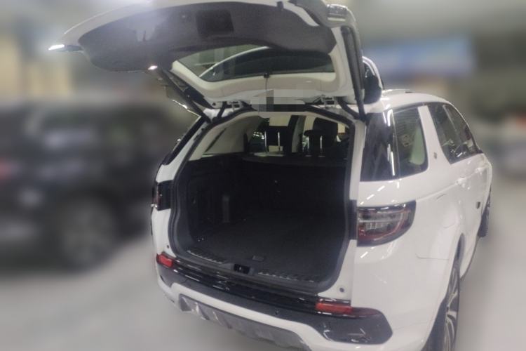 Used Land Rover Discovery Sport New Energy 2022 Facelifted P300e Plug-in Hybrid Electric Version Trunk