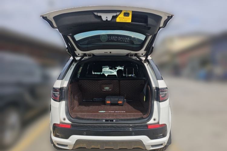 Used Land Rover Discovery Sport New Energy 2022 P300e Performance Tech Edition Trunk