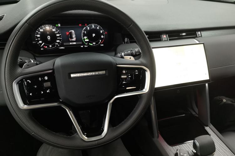 Used Land Rover Discovery Sport New Energy 2023 1.5T P300e Plug-in Hybrid Electric Version Interior 2