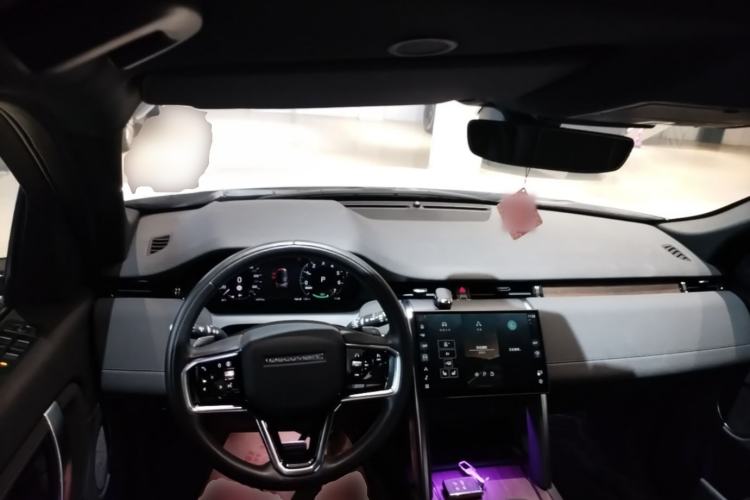 Used Land Rover Discovery Sport New Energy 2023 1.5T P300e Plug-in Hybrid Electric Version Center Console