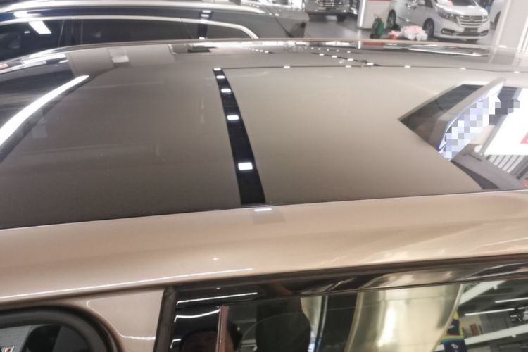 Used Land Rover Discovery Sport New Energy 2024 1.5T P300e Plug-in Hybrid Electric Version Roof