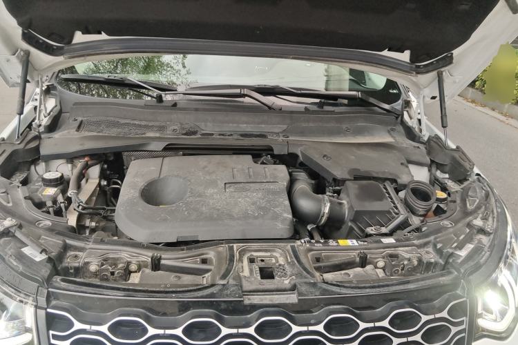 Used Land Rover Discovery Sport New Energy 2024 1.5T P300e Plug-in Hybrid Electric Version Engine Bay