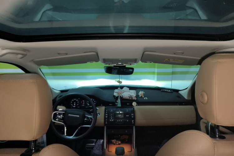 Used Land Rover Discovery Sport New Energy 2024 1.5T P300e Plug-in Hybrid Electric Version Headliner