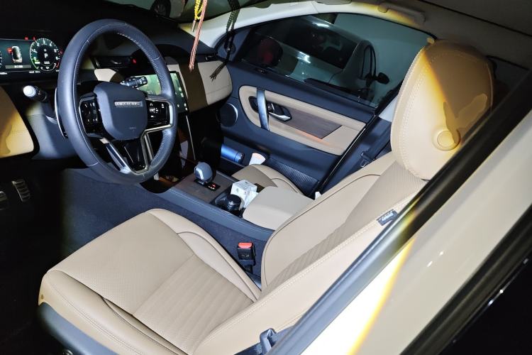 Used Land Rover Discovery Sport New Energy 2024 1.5T P300e Plug-in Hybrid Electric Version Left Front Seat