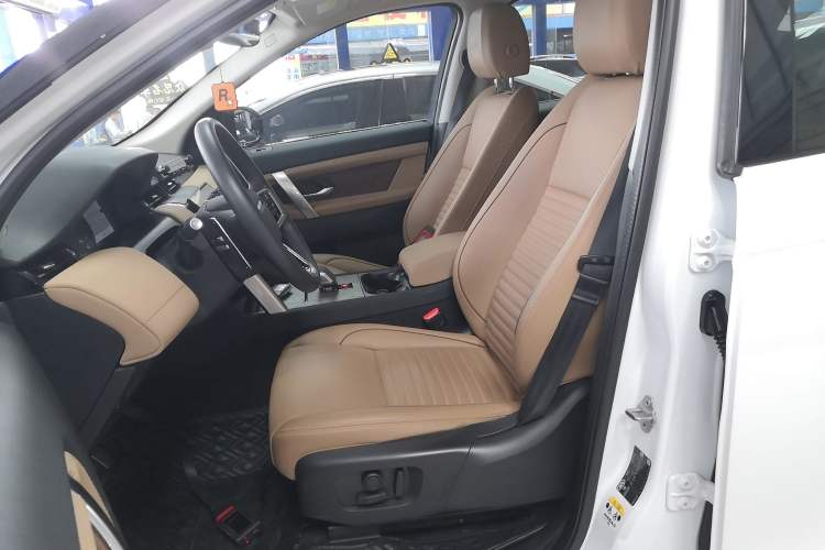 Used Land Rover Discovery Sport New Energy 2024 1.5T P300e Plug-in Hybrid Electric Version Left Front Seat