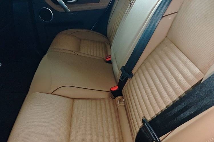 Used Land Rover Discovery Sport New Energy 2024 1.5T P300e Plug-in Hybrid Electric Version Left Rear Seat