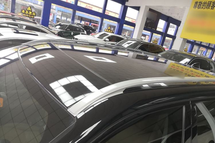 Used Land Rover Discovery Sport New Energy 2024 1.5T P300e Plug-in Hybrid Electric Version Roof
