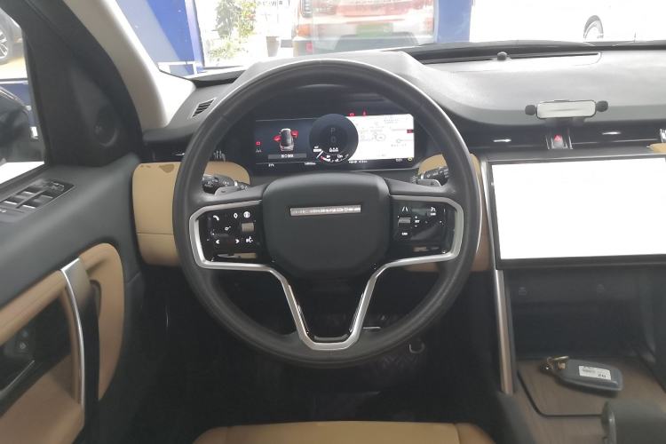 Used Land Rover Discovery Sport New Energy 2024 1.5T P300e Plug-in Hybrid Electric Version Steering Wheel