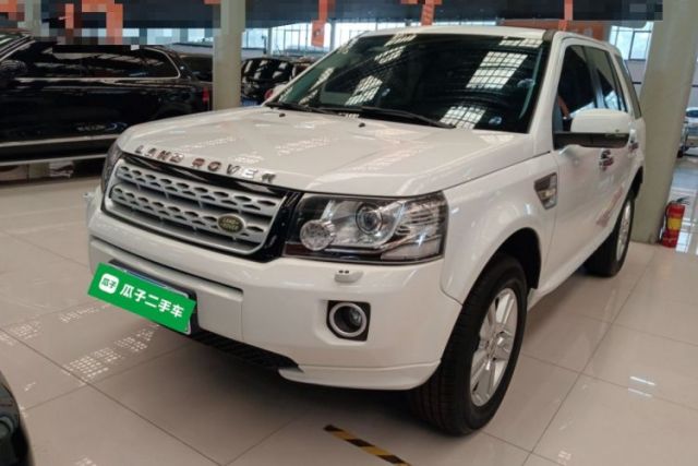 Ojetý Land Rover Freelander 2 2014 2.0T Si4 SE Gasoline Version