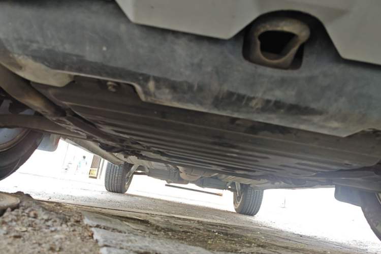 Used Land Rover Freelander 2 2007 3.2L Chassis Front