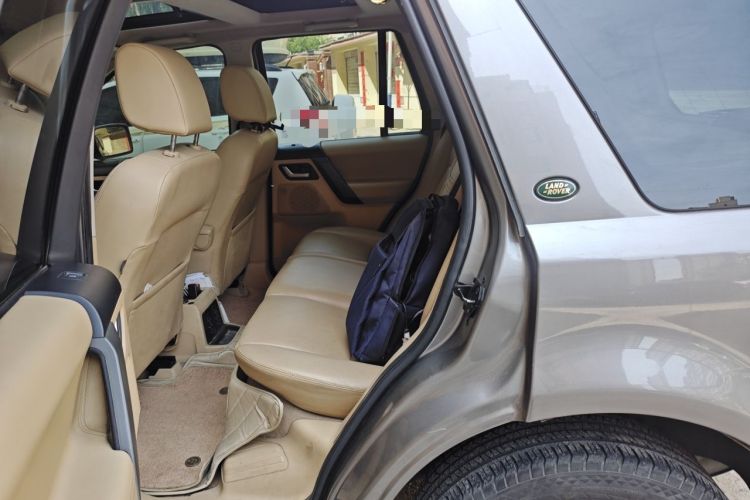 Used Land Rover Freelander 2 2007 3.2L Left Rear Seat