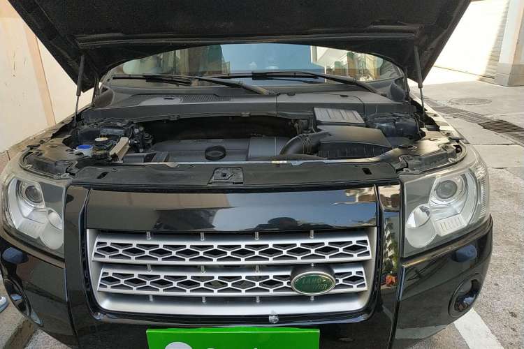 Used Land Rover Freelander 2 2010 3.2 i6 Automatic HSE Gasoline Version Engine Bay