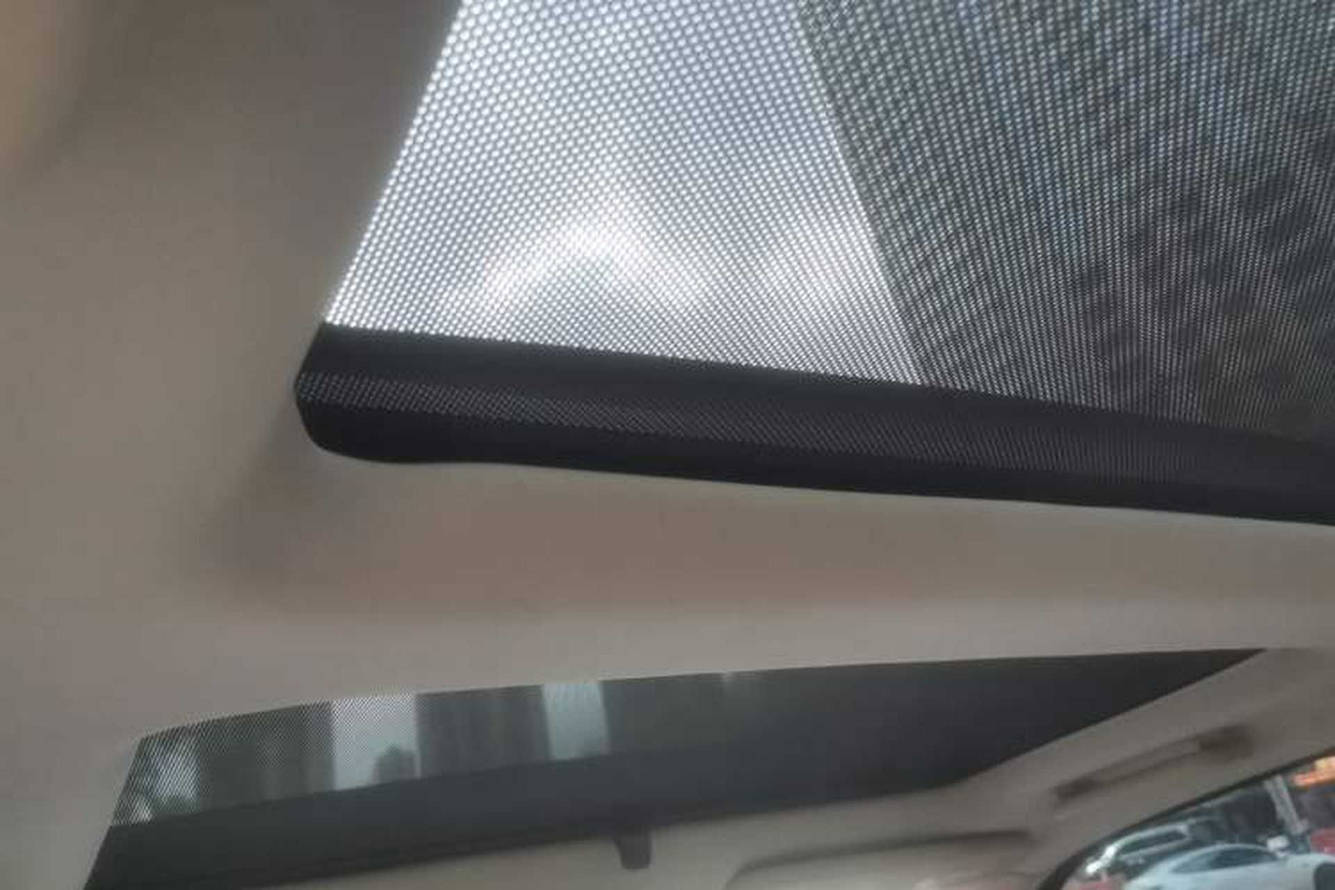 Used Land Rover Freelander 2 2010 3.2 i6 Automatic HSE Gasoline Version Headliner