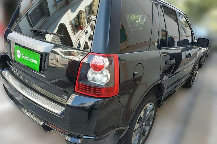 Used Land Rover Freelander 2 2010 3.2 i6 Automatic HSE Gasoline Version Rear Right 45 Deg