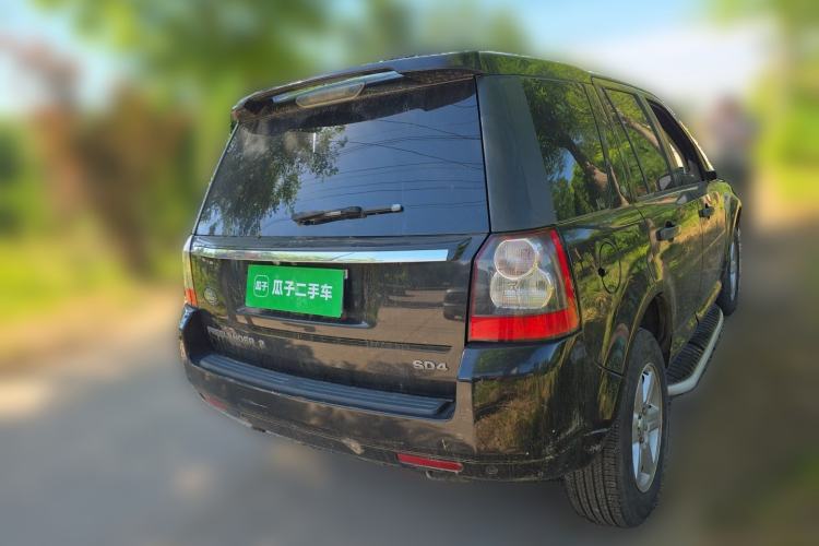 Used Land Rover Freelander 2 2010 2.2 TD4 Automatic SE Diesel Edition Rear Right 45 Deg