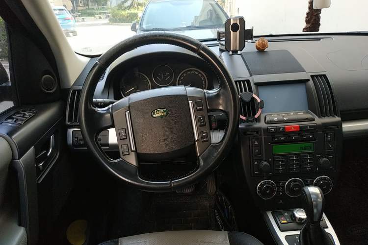 Used Land Rover Freelander 2 2010 3.2 i6 Automatic HSE Gasoline Version Steering Wheel