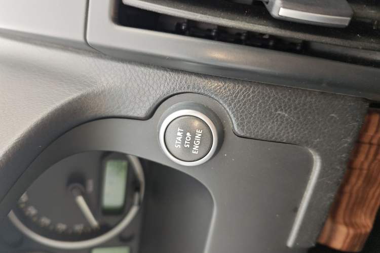 Used Land Rover Freelander 2 2010 3.2 i6 Automatic SE Gasoline Version Vehicle Key