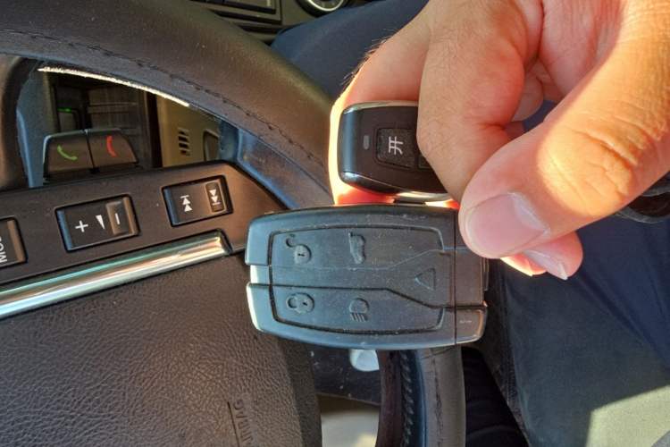 Used Land Rover Freelander 2 2010 2.2 TD4 Automatic SE Diesel Edition Vehicle Key