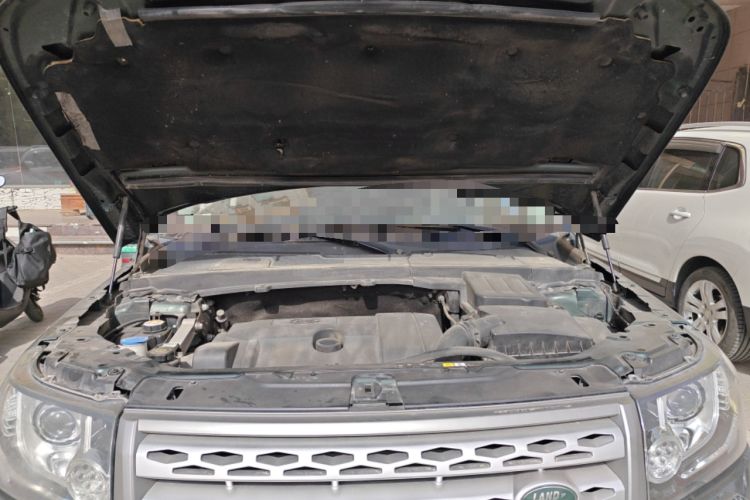 Used Land Rover Freelander 2 2010 3.2 i6 Automatic HSE Gasoline Version Engine Bay