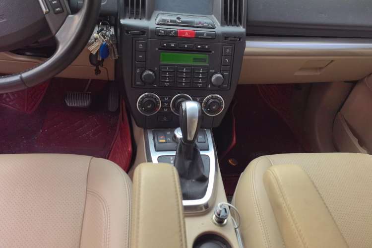 Used Land Rover Freelander 2 2010 3.2 i6 Automatic HSE Gasoline Version Gear Lever
