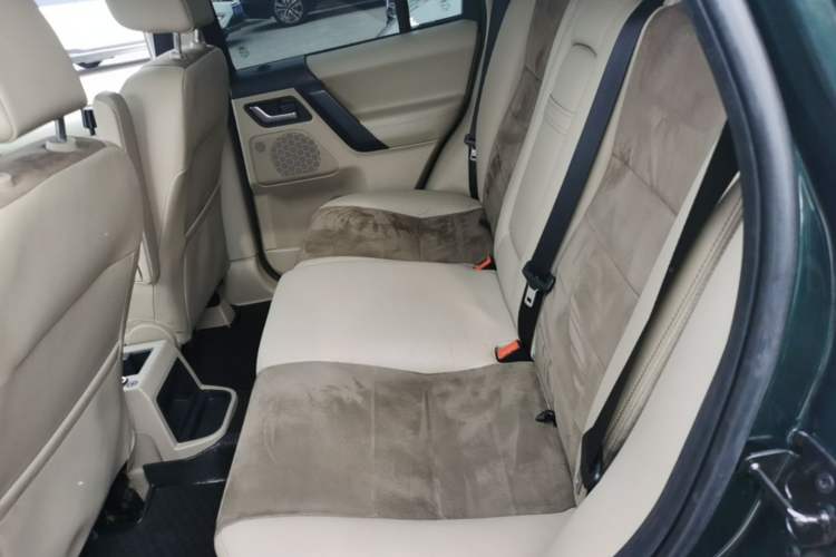 Used Land Rover Freelander 2 2010 3.2 i6 Automatic SE Gasoline Version Left Rear Seat