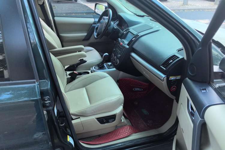Used Land Rover Freelander 2 2010 3.2 i6 Automatic HSE Gasoline Version Right Front Seat