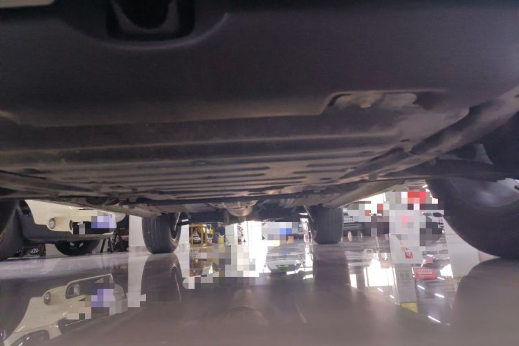 Used Land Rover Freelander 2 2010 3.2 i6 Automatic HSE Gasoline Version Chassis Front